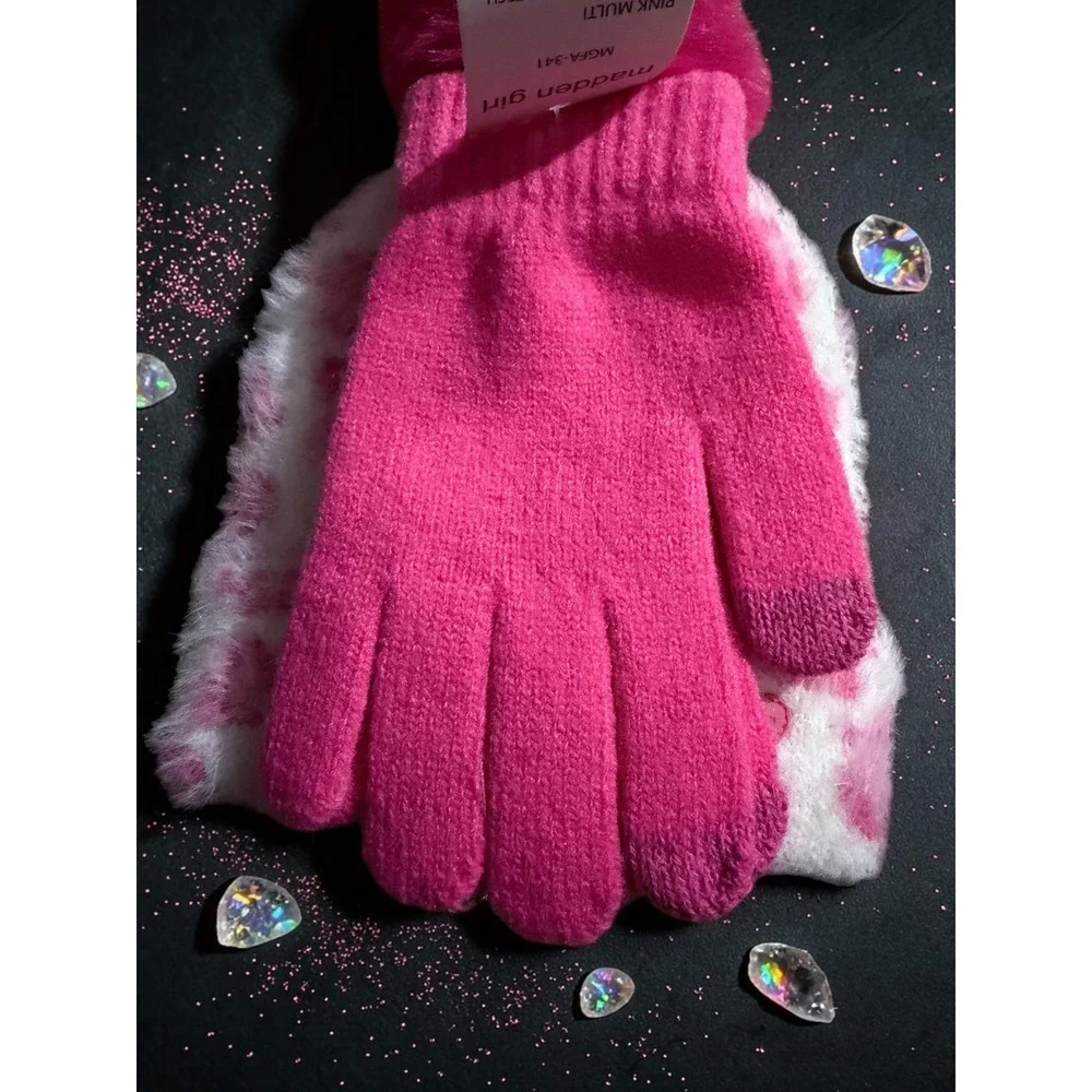 Madden Girl - Pink Leopard Beanie and Tech Glove Set - Size M\L - *NWT*